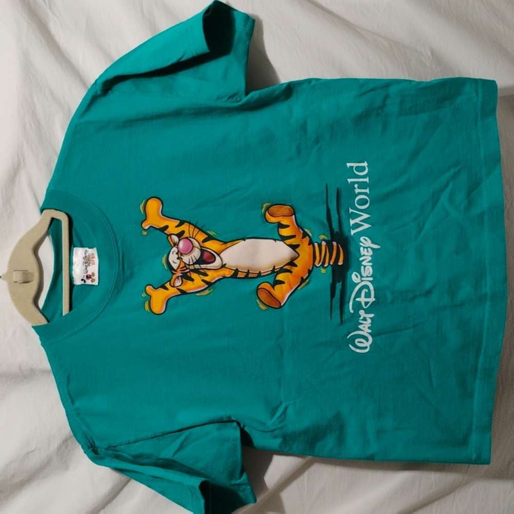 (D-13) NWOT Walt Disney World Kids Pouncing Tigger Vintage Shirt Sz.Lg 10-12